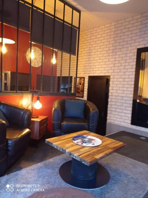 Cosy Gare Quimper Lägenhet Exteriör bild